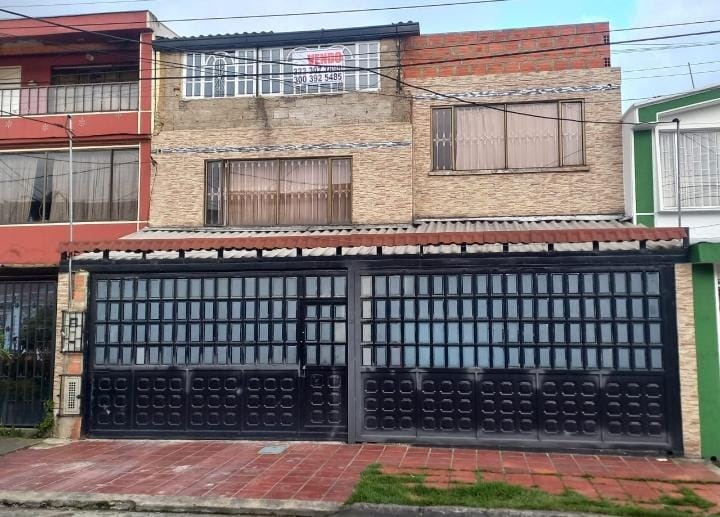 Ciudad Berna, Bogotá, 7 Habitaciones Habitaciones, 0 ,6 BathroomsBathrooms,Casa,En Venta,0,1005 Ciudad Berna, Bogotá, 7 Habitaciones Habitaciones, 0 ,6 BathroomsBathrooms,Casa,En Venta,0,1005